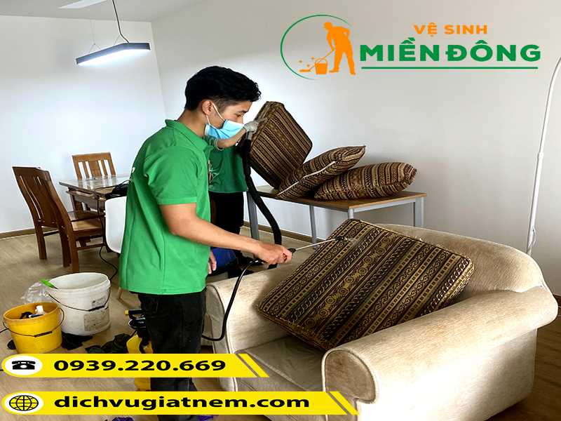 Quy trình khép kín của dịch vụ giặt ghế sofa tại Thuận An