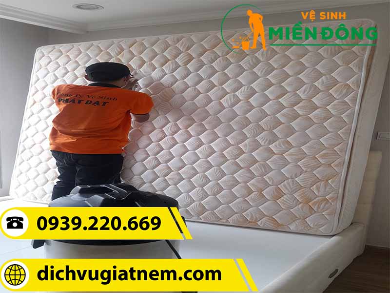 ">>Xem thêm tại <a href=