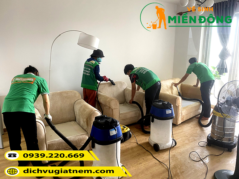 Quy trình giặt ghế sofa tại Quận 3 chất lượng