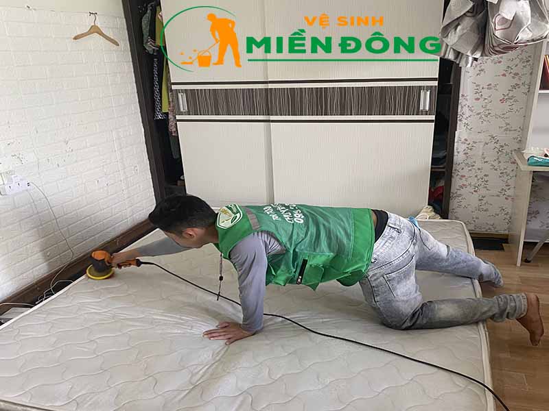 Vệ sinh Miền Đông cung cấp dịch vụ giặt nệm chuyên nghiệp