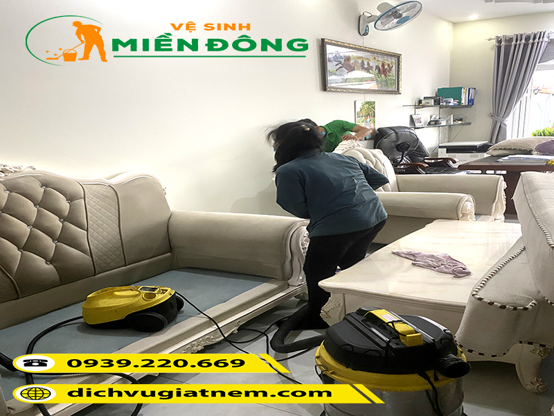 Dịch vụ giặt ghế văn phòng, ghế sofa tại quận 10 