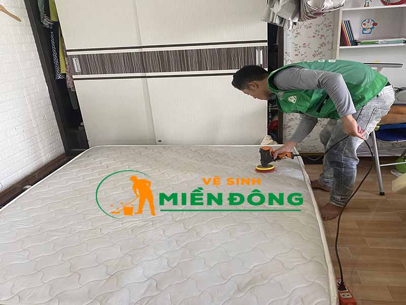 Dịch vụ giặt nệm Tại Long Khánh