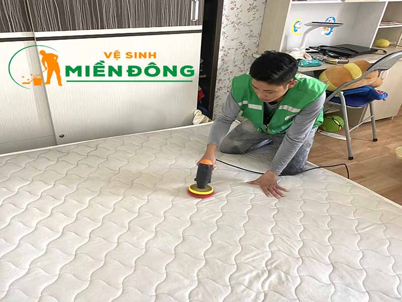 Quy trình giặt nệm đạt chuẩn tại Vệ sinh Miền Đông