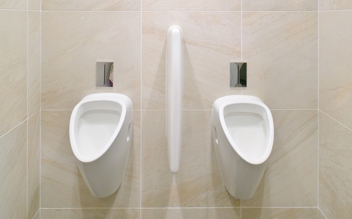 khử mùi bồn tiểu nam