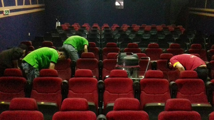 Dịch vụ vệ sinh rạp chiếu phim ở Bình Dương 3 Dịch vụ vệ sinh rạp chiếu phim ở Bình Dương