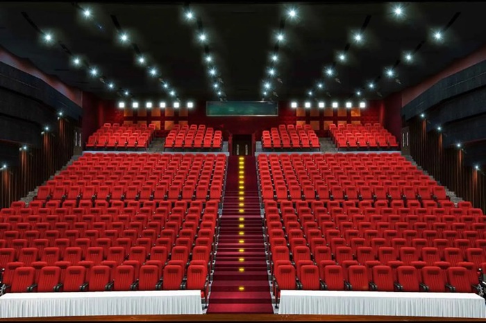 Dịch vụ vệ sinh rạp chiếu phim ở Bình Dương 2 Dịch vụ vệ sinh rạp chiếu phim ở Bình Dương