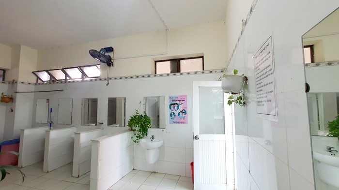 Vệ sinh trường học tại Bình Dương